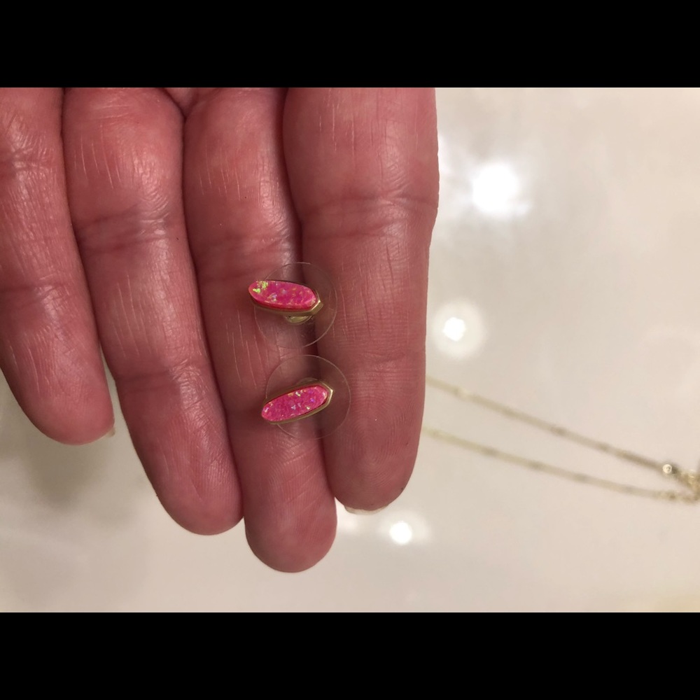 Earrings and necklace set